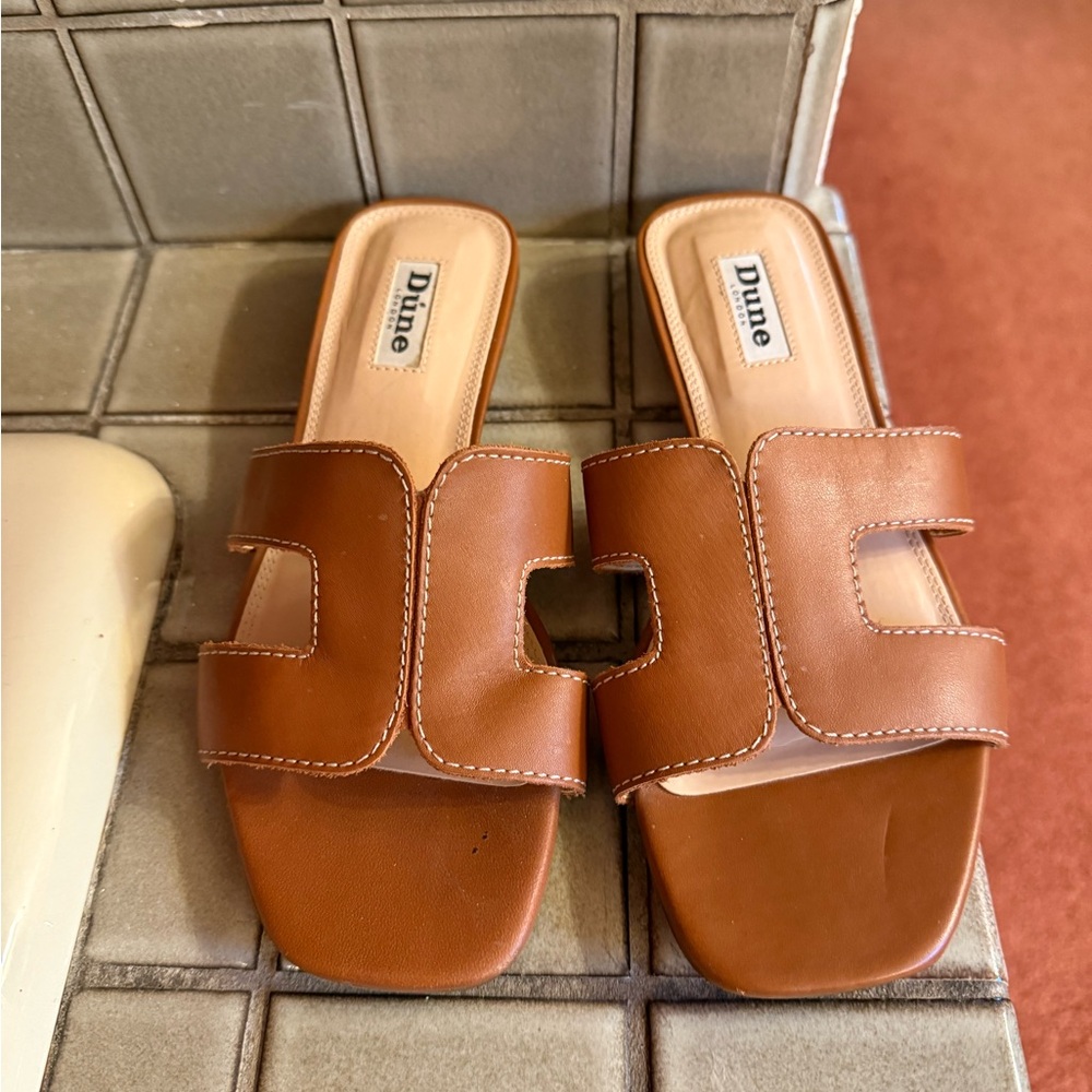 Dune London Loupe Tan Leather Sandals Minimalist Slip-On